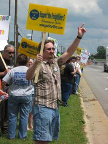 Rally in support of the Freightliner Five in North Carolina